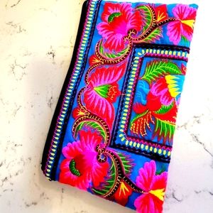 Thailand Floral Print Clutch Wristlet